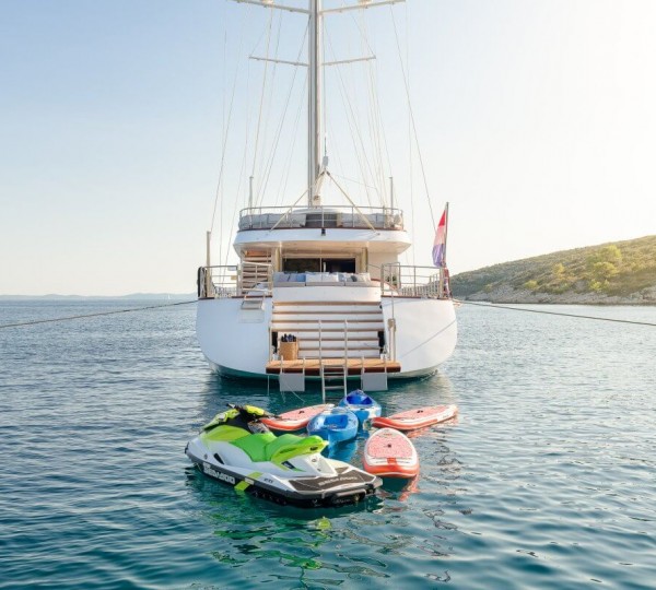 Swim Platform With Toys