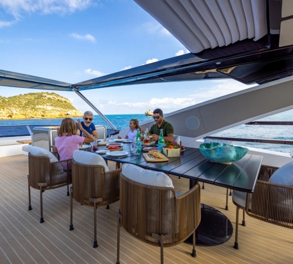 Exterior Dining Area