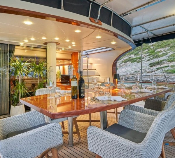 Exterior Dining Area