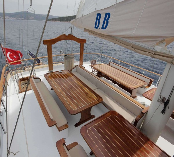 Al Fresco Dining Area