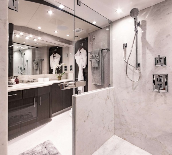 Master Ensuite