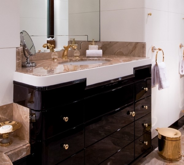 Master Ensuite Bathroom