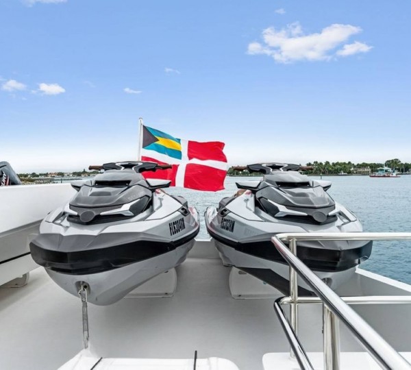 Playzone Area With Water Toys