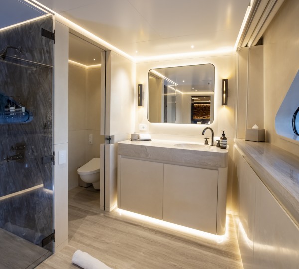 Master Ensuite