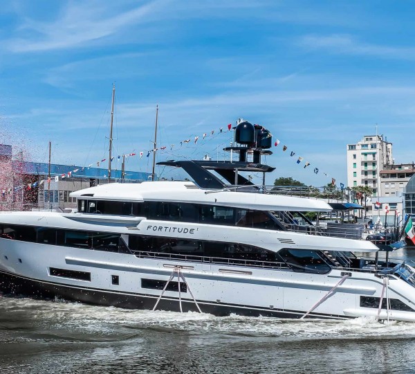 Luxury 44M BENETTI superyacht