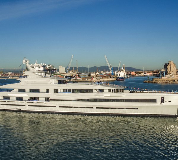 Benetti FB277 Mega Yacht