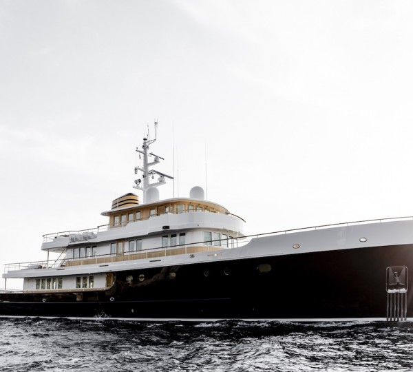 Classic Yacht BLUE II Profiel 