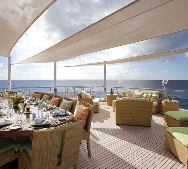 Al Fresco Dining On The Aft Deck