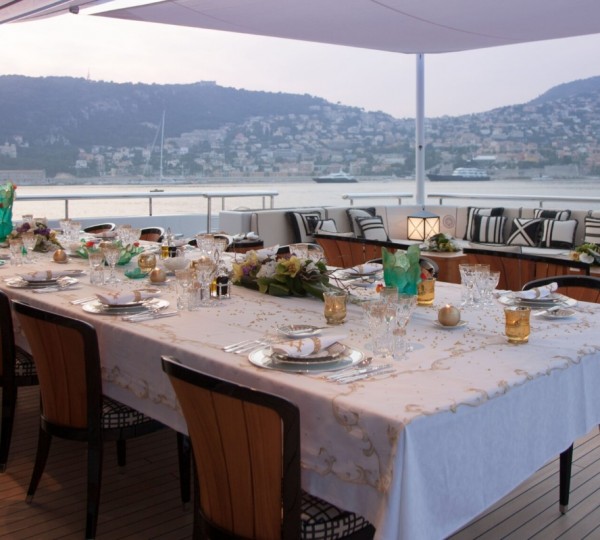 Exterior Relaxation Area With Dining