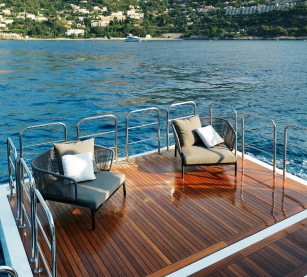 Transom - Swim Platform