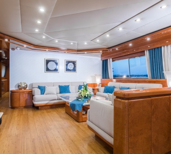 Main Salon Alternative View