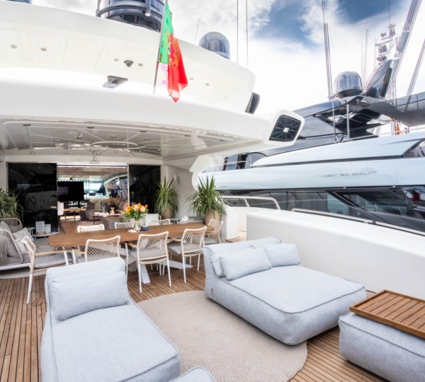 Exterior Relaxation Area