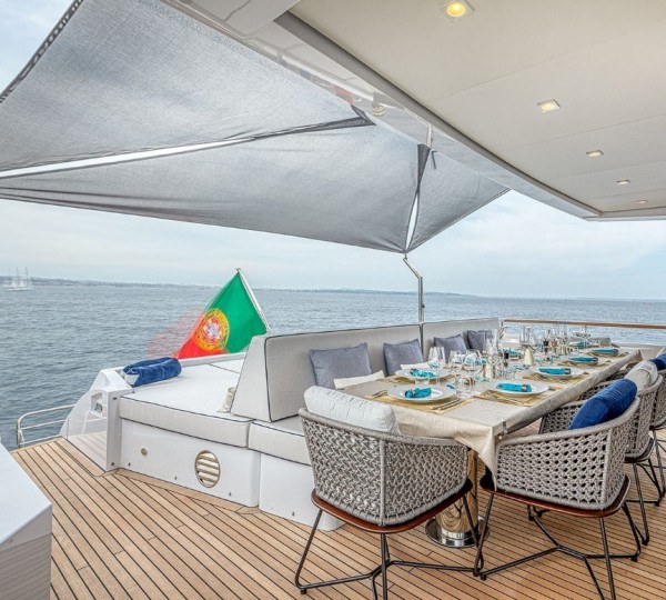 Exterior Dining Area