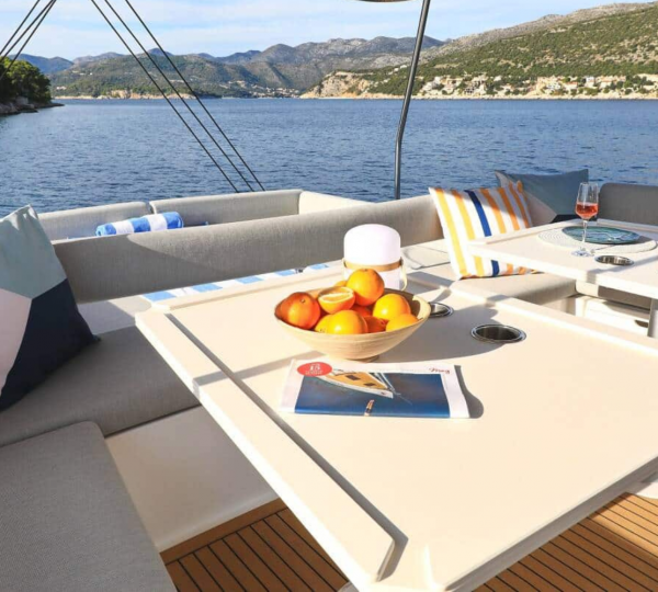 Opendeck Dining Area