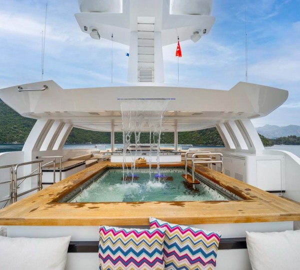 Sun Deck Jacuzzi
