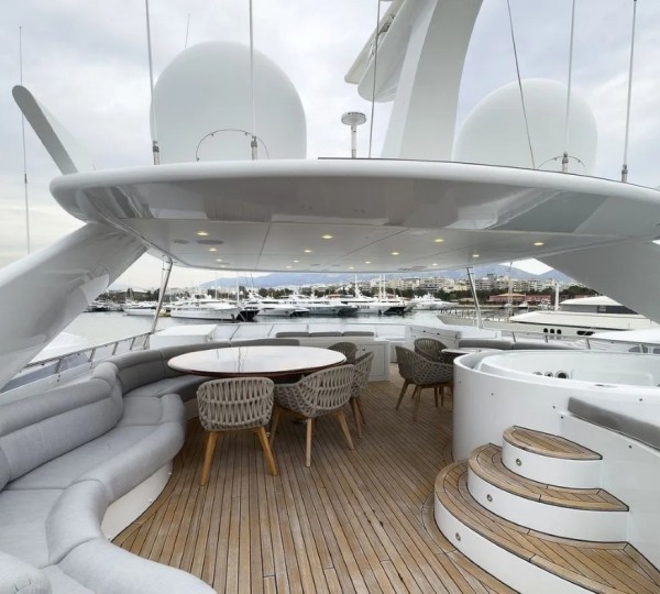 Exterior Relaxation Area