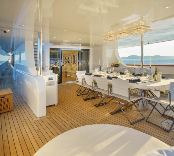 Aft Deck Dining