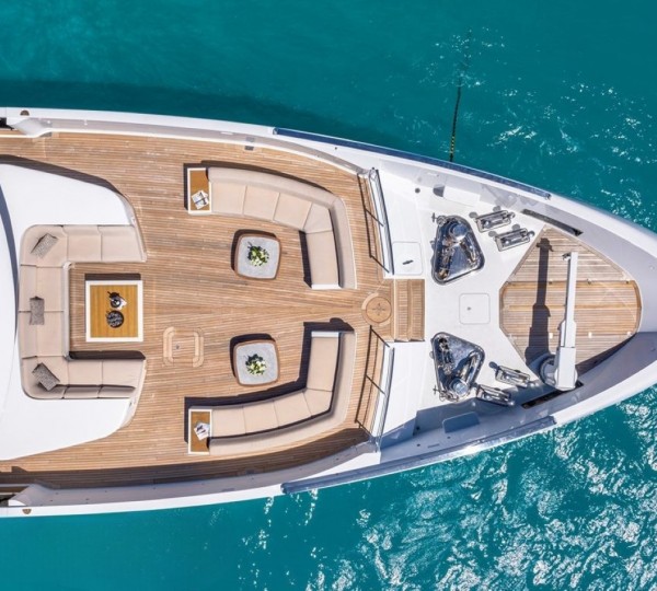 Foredeck Relaxation Area