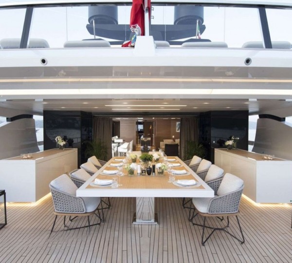 Exterior Dining Area