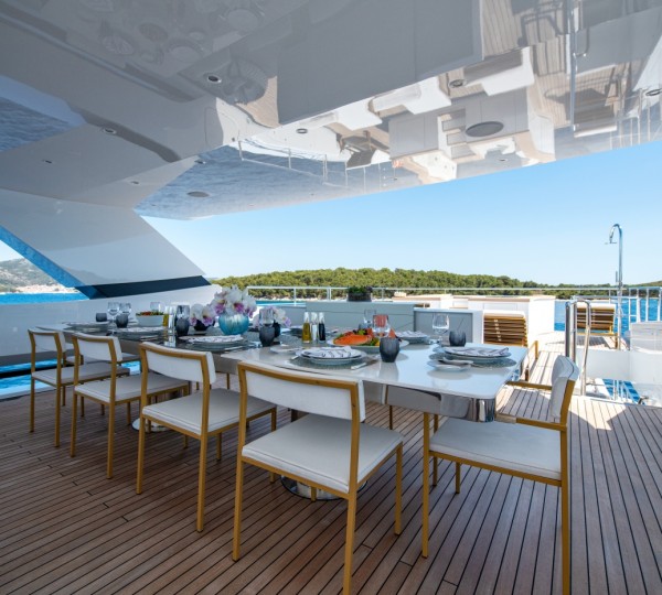 Exterior Dining Area