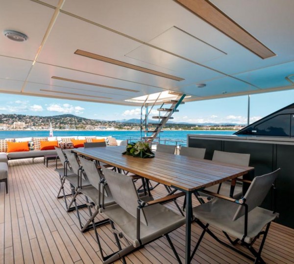 Alfresco Dining Area