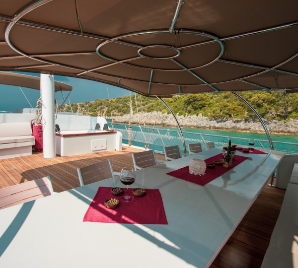 Alfresco Dining Area