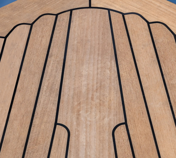 Frontdeck