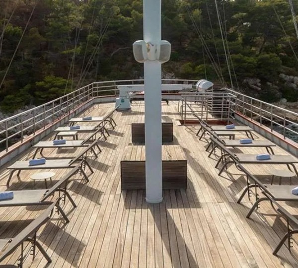 Sun Deck