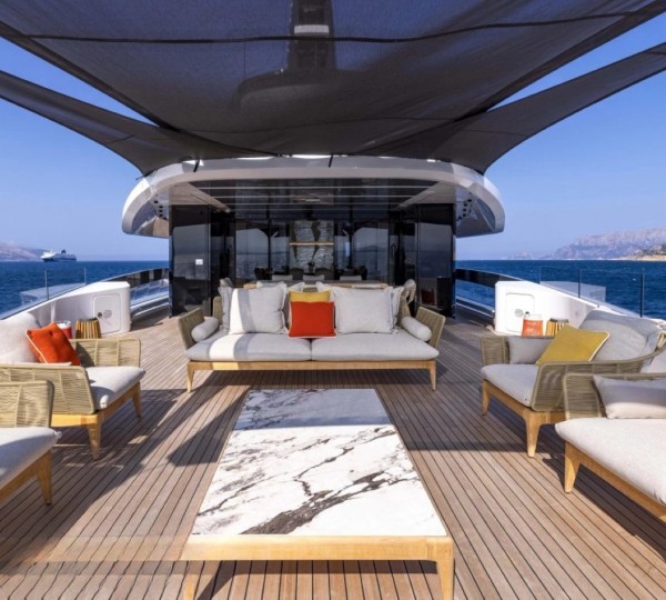 Exterior Relaxation Area