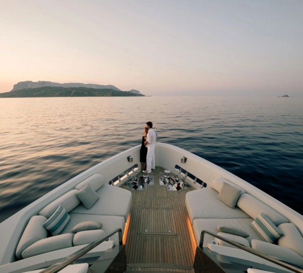 Foredeck Relaxation Area