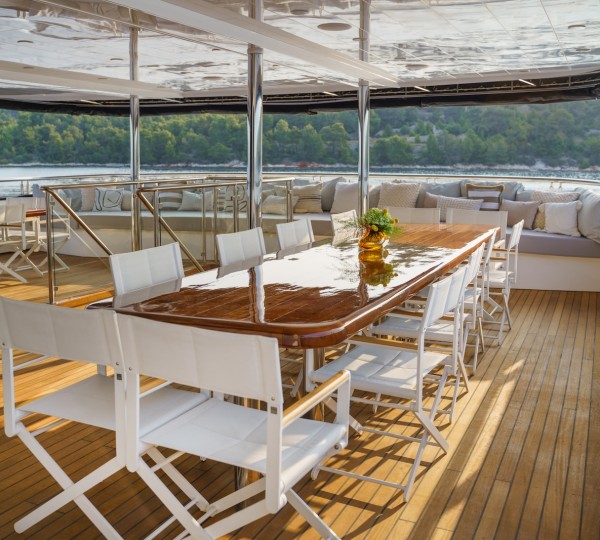 Al Fresco Dining Area