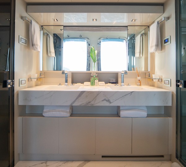 Master Suite Bathroom