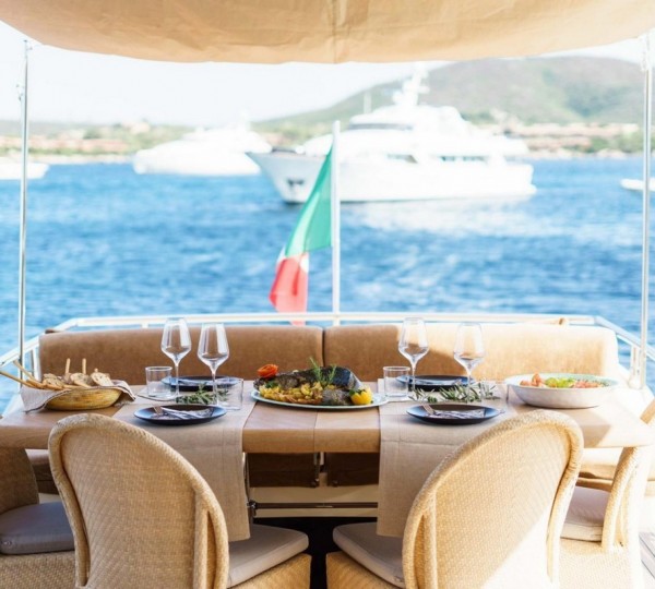 Exterior Dining Area