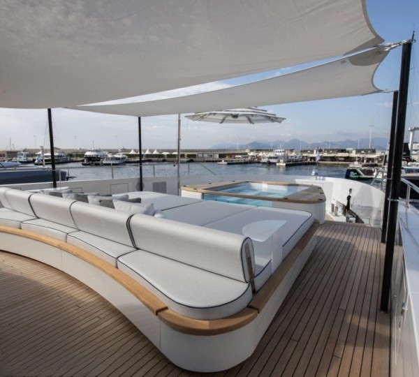 Exterior Relaxation Area