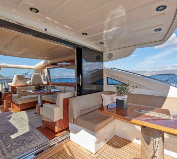 Exterior Relaxation Area