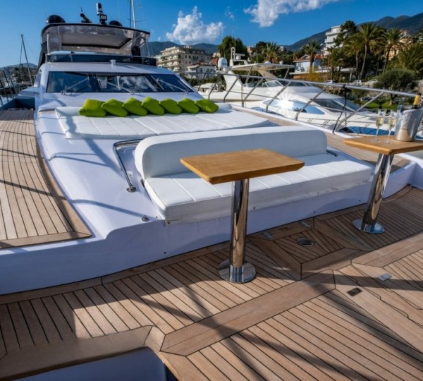 Exterior Relaxation Area 02