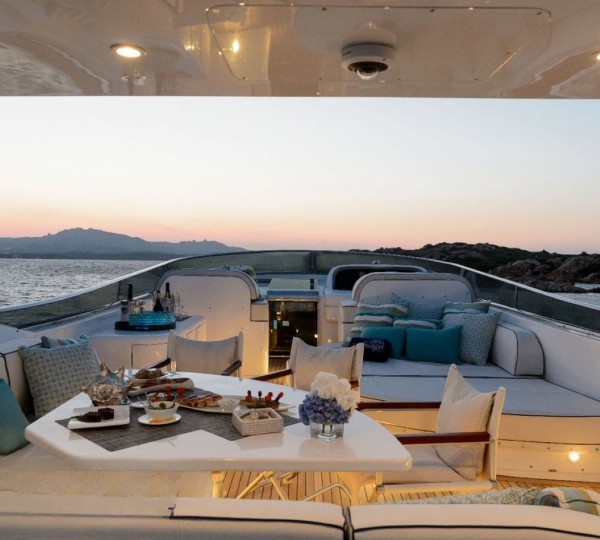 Exterior Relaxation Area