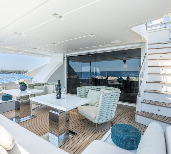 Main Deck Aft Dining