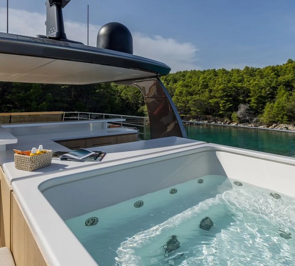 Jacuzzi On Sun Deck