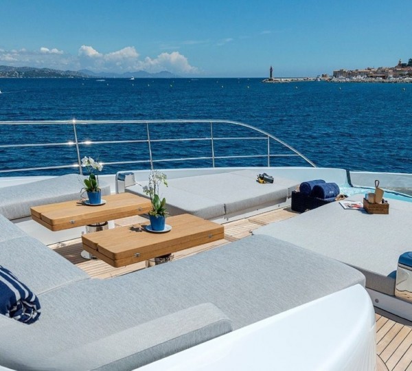 Exterior Relaxation Area