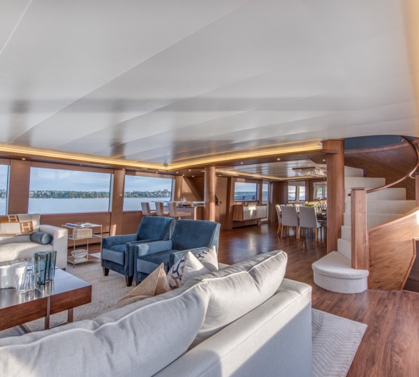 Main Salon Alternative View