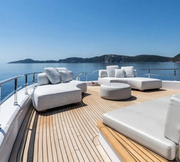 Exterior Relaxation Area