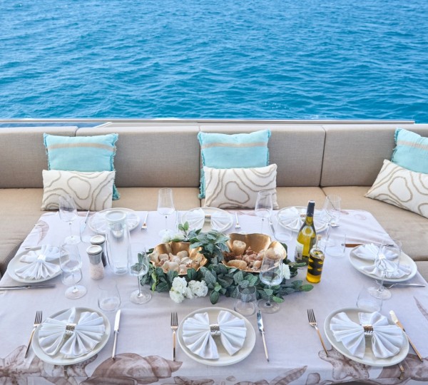 Exterior Dining Area