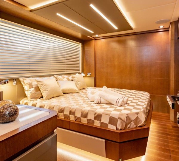 Double Cabin