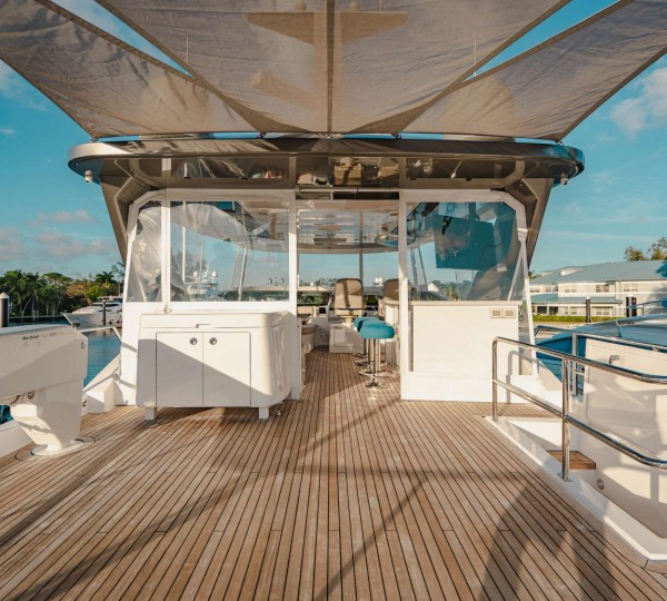 Flybridge Aft