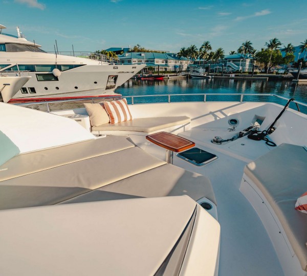 Foredeck Sunbathing Area