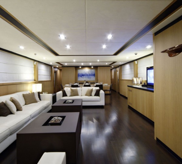 Main salon view forward