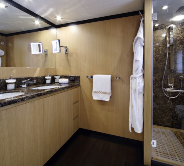 Ensuite bathroom