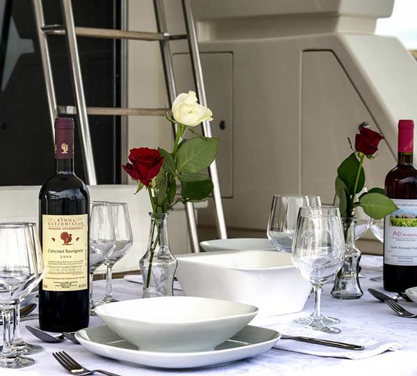 Alfresco Dining Set Up