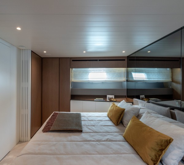 Master Suite (sistership)